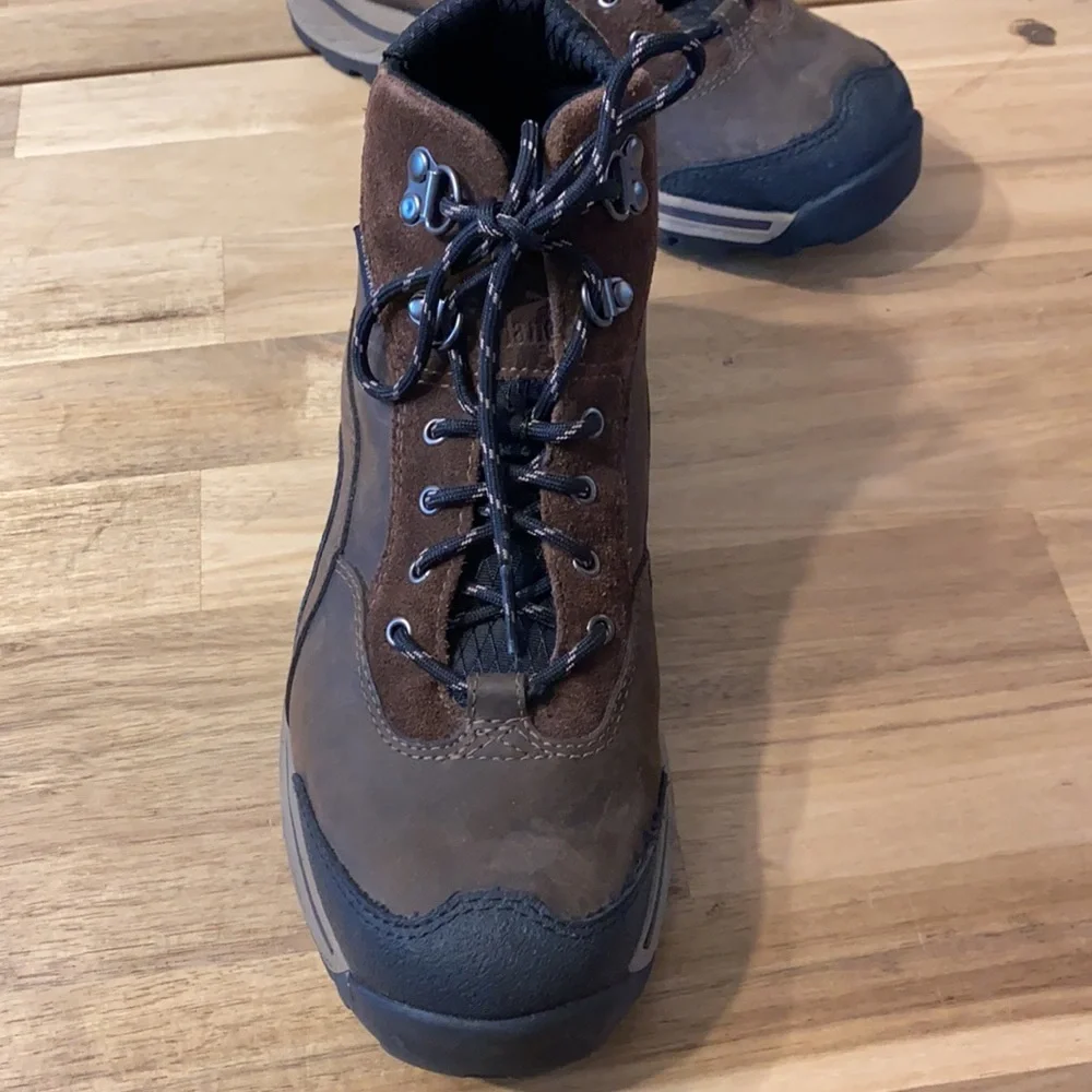 TIMBERLAND Pawtuckaway hikers